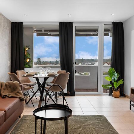 Urban Jungle Industrial Parkplatz Balkon Business Dreieich Exterior foto